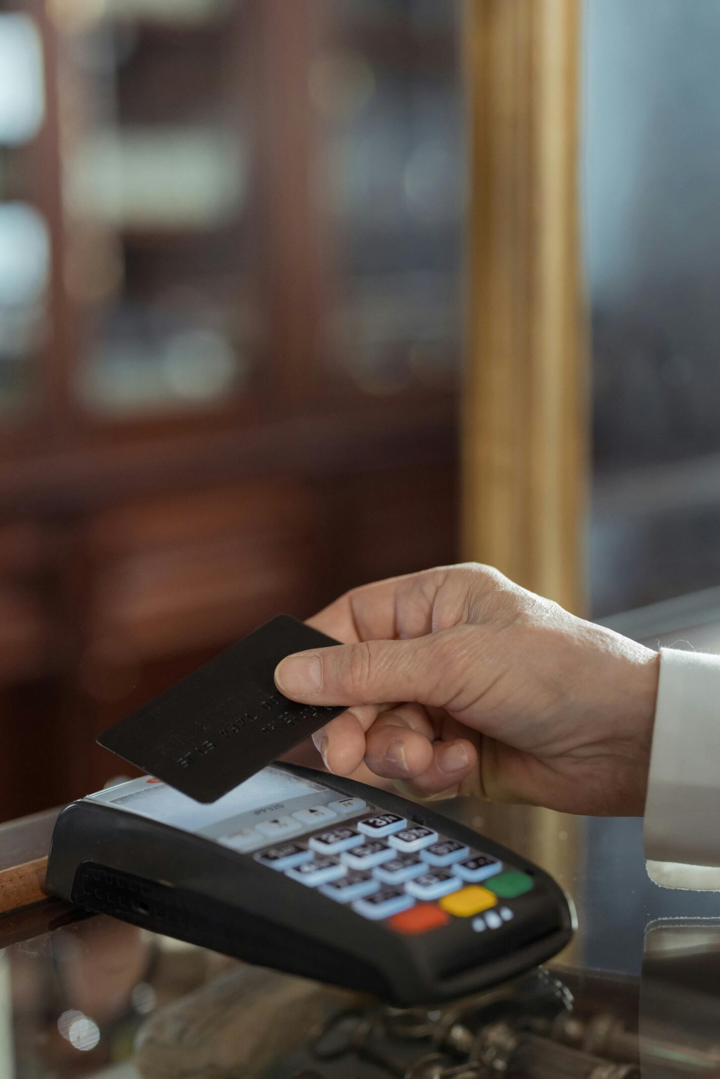 Comparison chart of different bank account features and fees